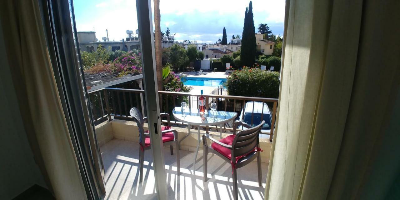 Апартаменти 'Chez Antoine' Pool-View 5Min From Sea Пафос Екстер'єр фото